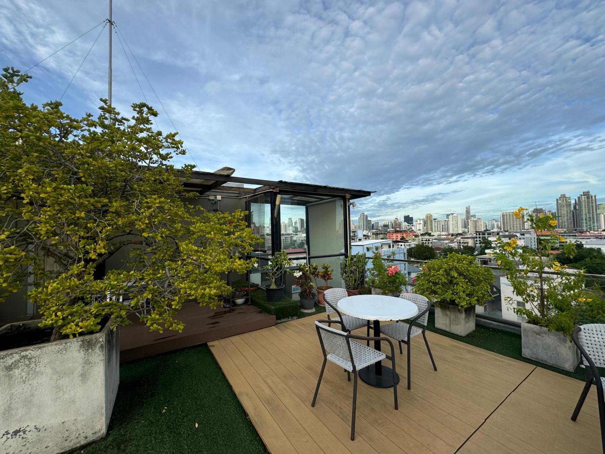 W8 Condo, Top Floor Luxe 3 Bedroom Penthouse, Hip Central Bangkok Area, 5 Mins From Thonglo Bts Station Exterior foto